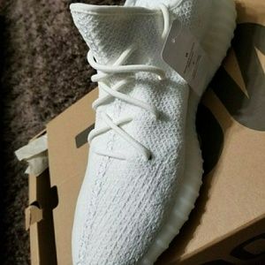 Yeezy Boost V20 Cream white